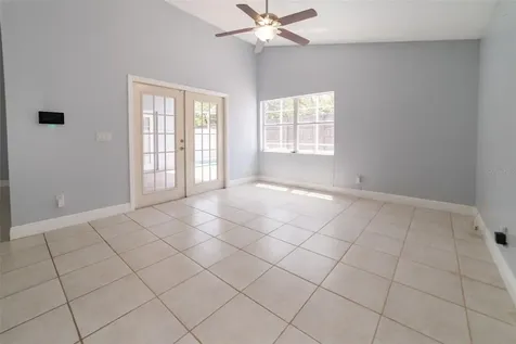 1352 Woodfield Oaks Drive Apopka FL 32703