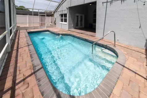 1352 Woodfield Oaks Drive Apopka FL 32703