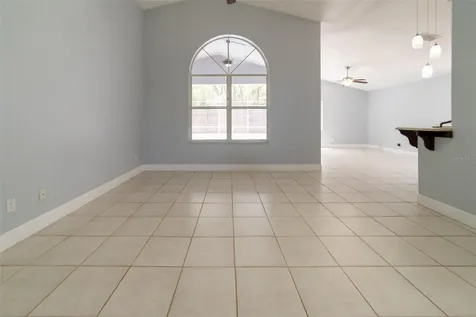 1352 Woodfield Oaks Drive Apopka FL 32703