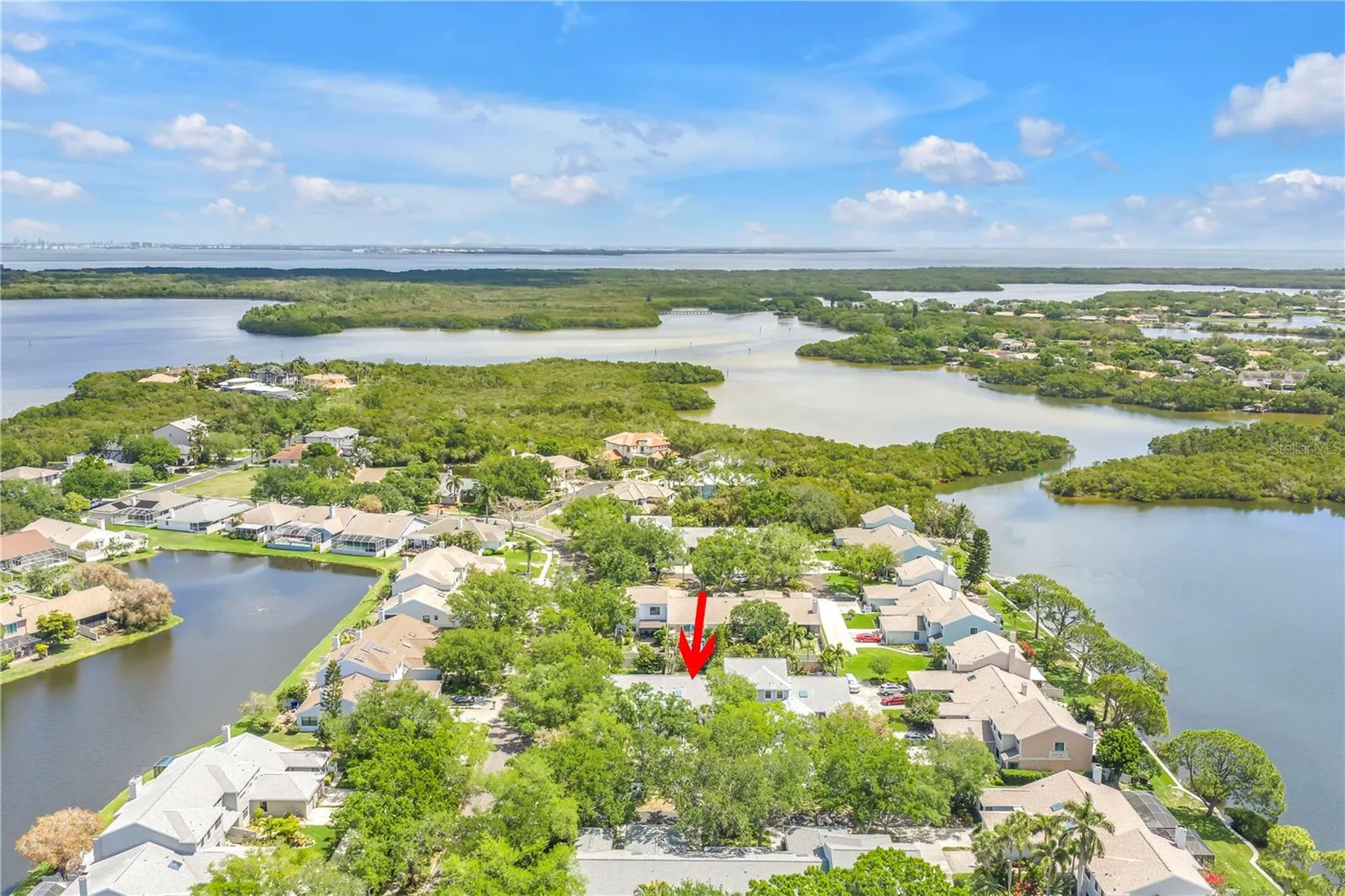992 San Carlos Court NE St Petersburg FL 33702