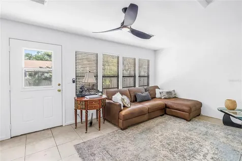 992 San Carlos Court NE St Petersburg FL 33702