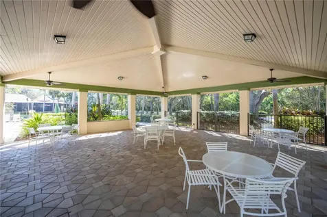 992 San Carlos Court NE St Petersburg FL 33702