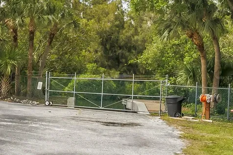 992 San Carlos Court NE St Petersburg FL 33702