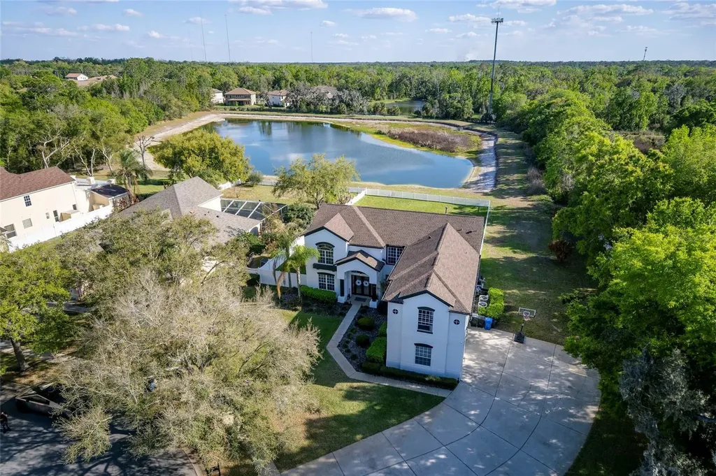 212 Excalibur Court Brandon FL 33511