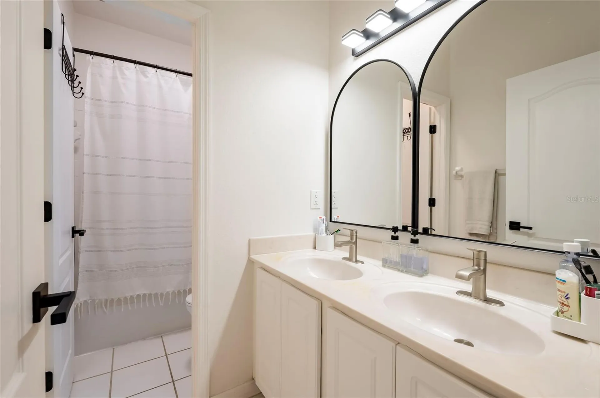 212 Excalibur Court Brandon FL 33511