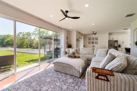 212 Excalibur Court Brandon FL 33511