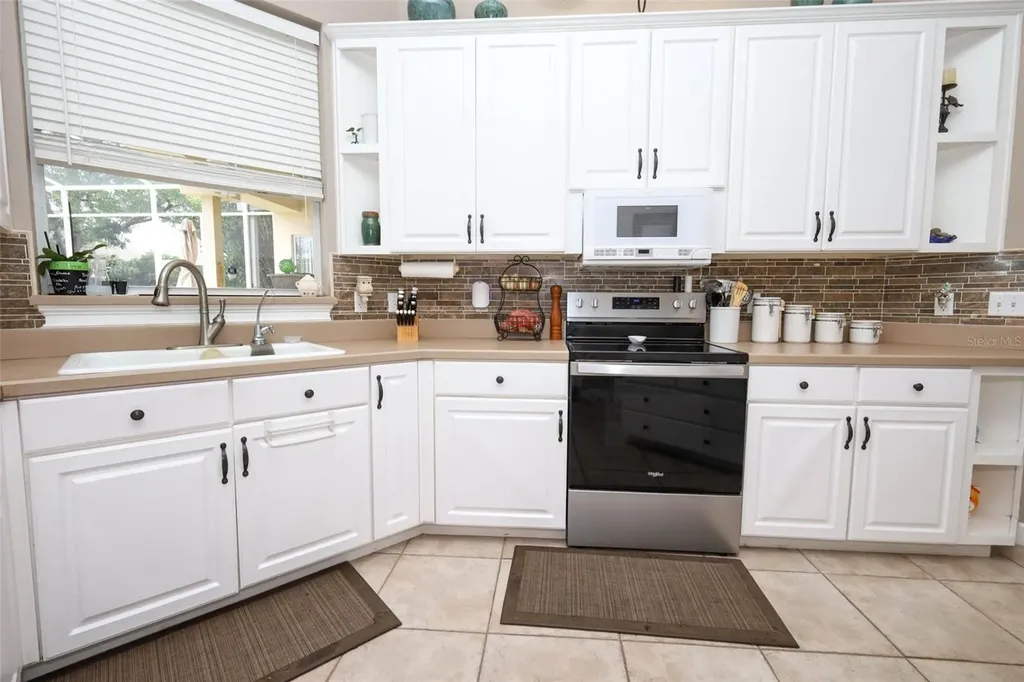 5695 Pond Pine Point Oviedo FL 32765
