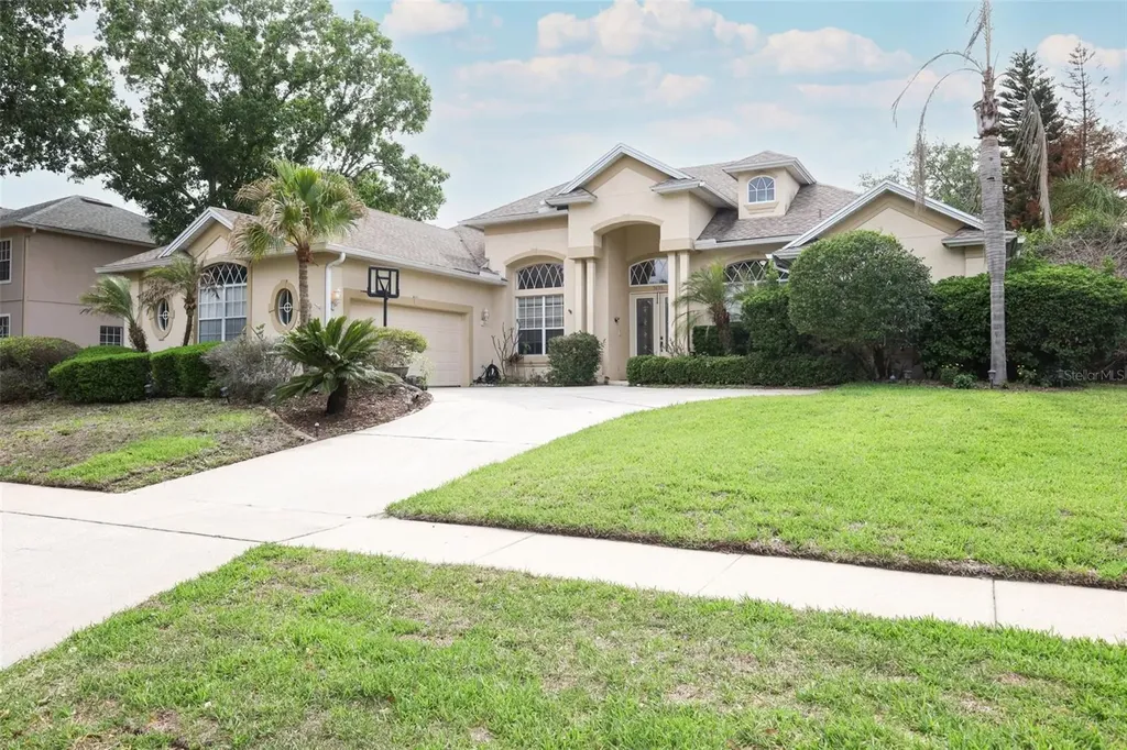 5695 Pond Pine Point Oviedo FL 32765