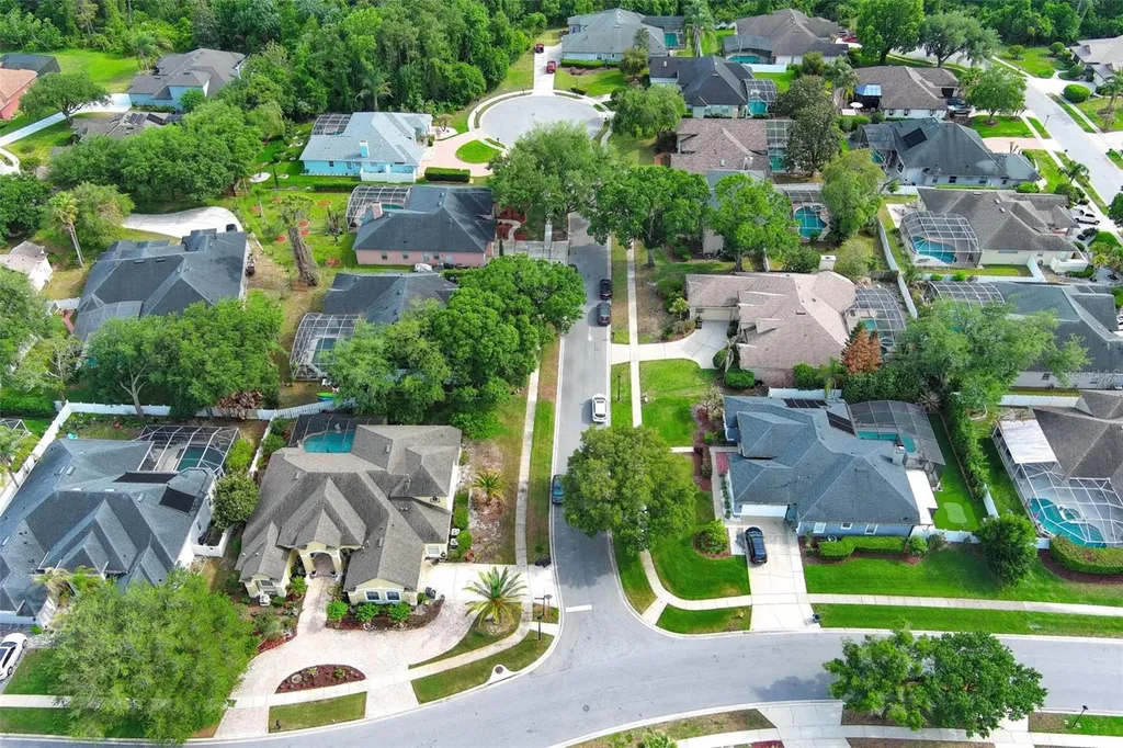 5695 Pond Pine Point Oviedo FL 32765