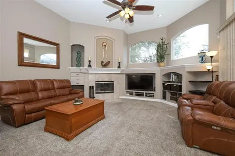 5695 Pond Pine Point Oviedo FL 32765