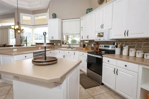 5695 Pond Pine Point Oviedo FL 32765