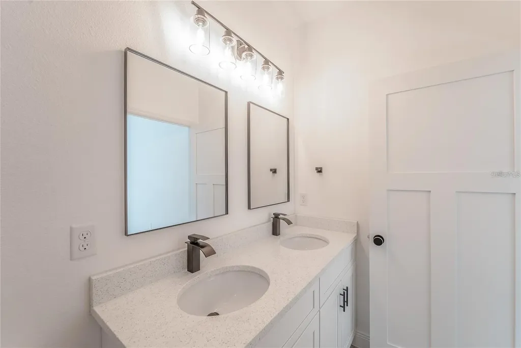 572 W Bluster Place Citrus Springs FL 34434