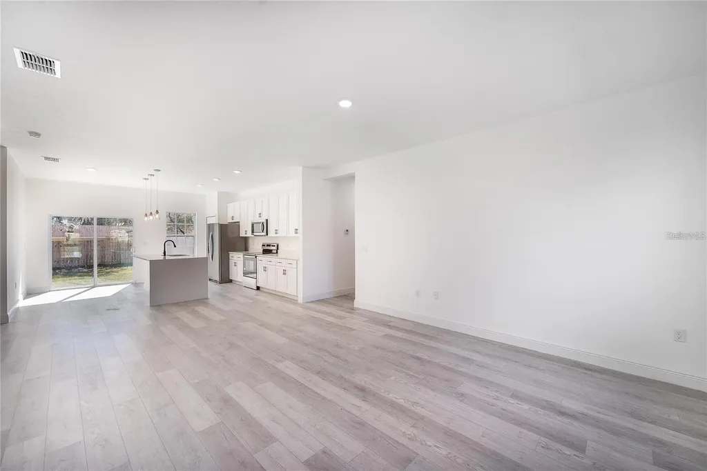 572 W Bluster Place Citrus Springs FL 34434