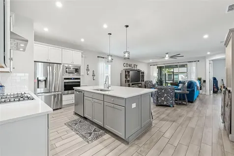 5540 Del Coronado Drive Apollo Beach FL 33572