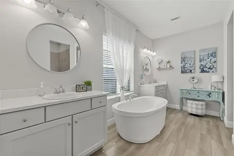 5540 Del Coronado Drive Apollo Beach FL 33572