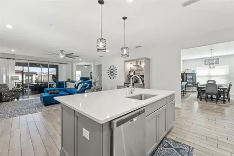 5540 Del Coronado Drive Apollo Beach FL 33572