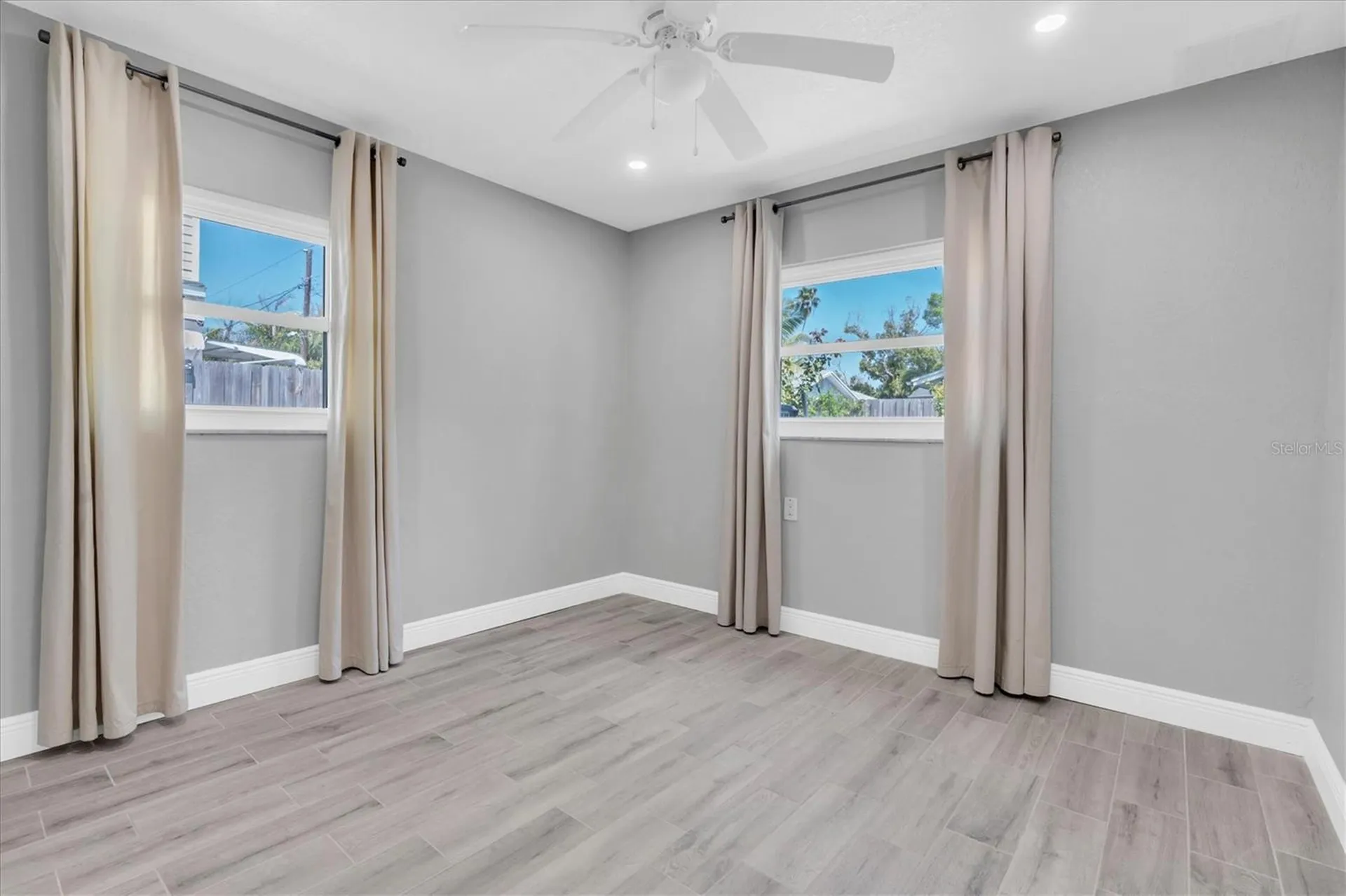 5619 Denver Street NE St Petersburg FL 33703