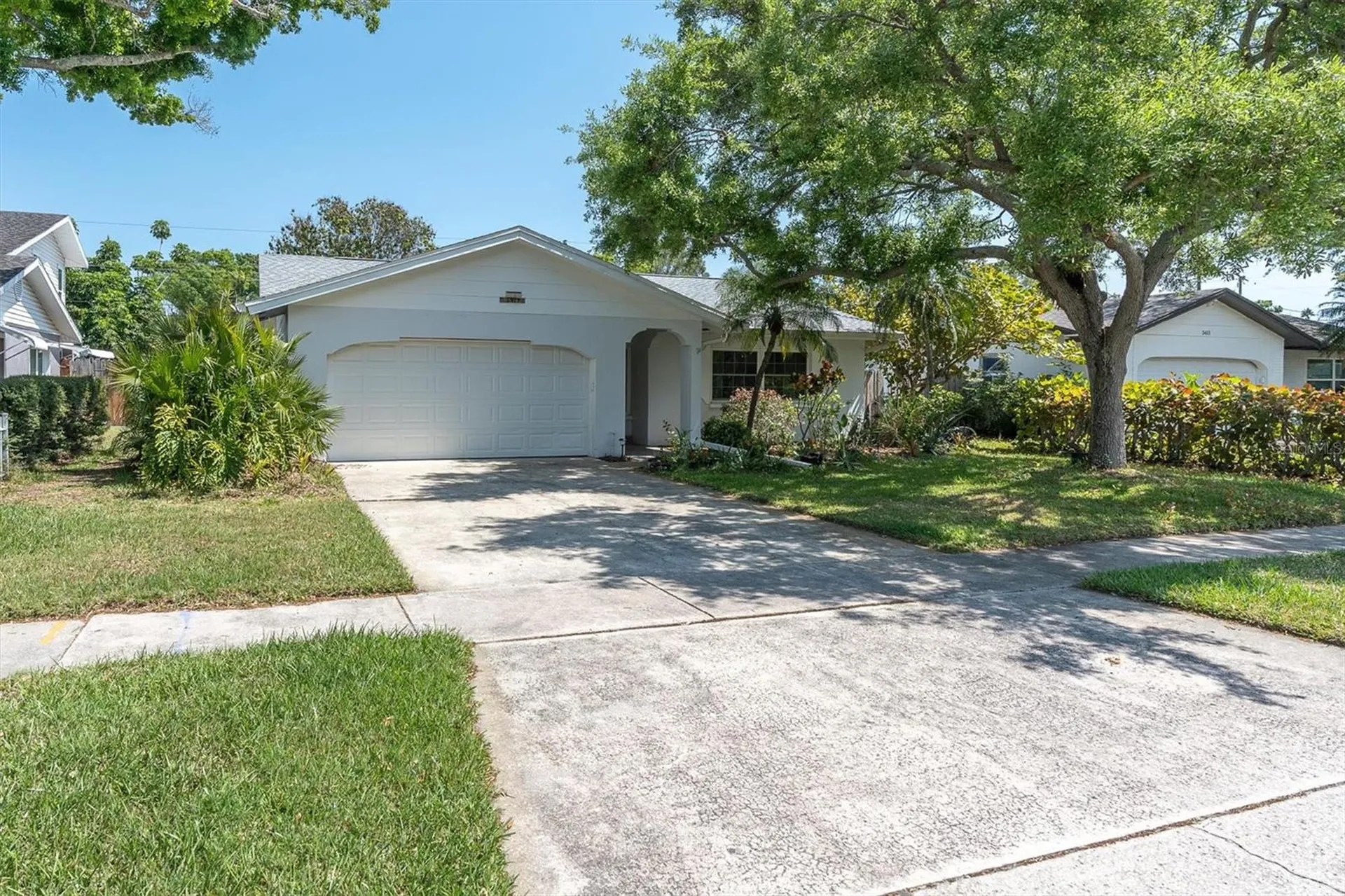 5619 Denver Street NE St Petersburg FL 33703