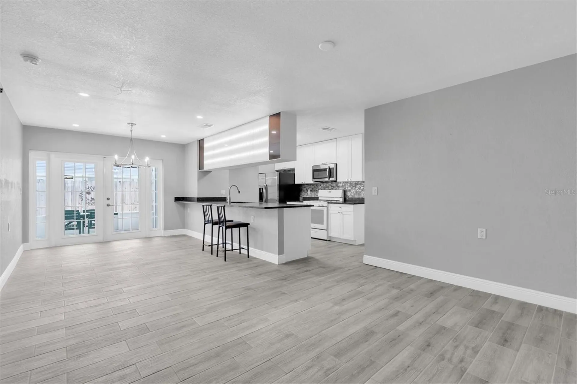 5619 Denver Street NE St Petersburg FL 33703