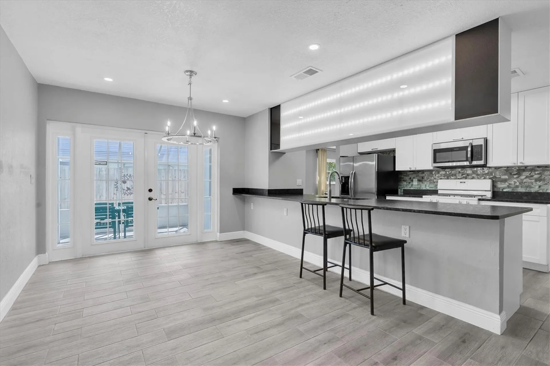5619 Denver Street NE St Petersburg FL 33703