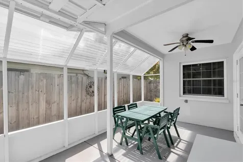 5619 Denver Street NE St Petersburg FL 33703