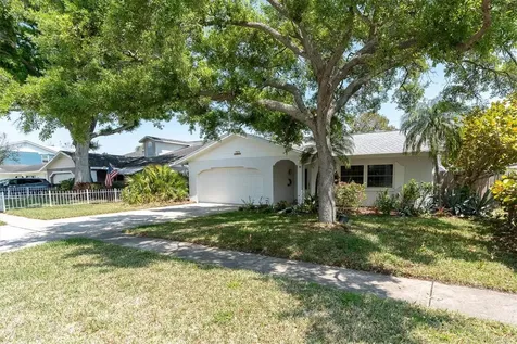 5619 Denver Street NE St Petersburg FL 33703