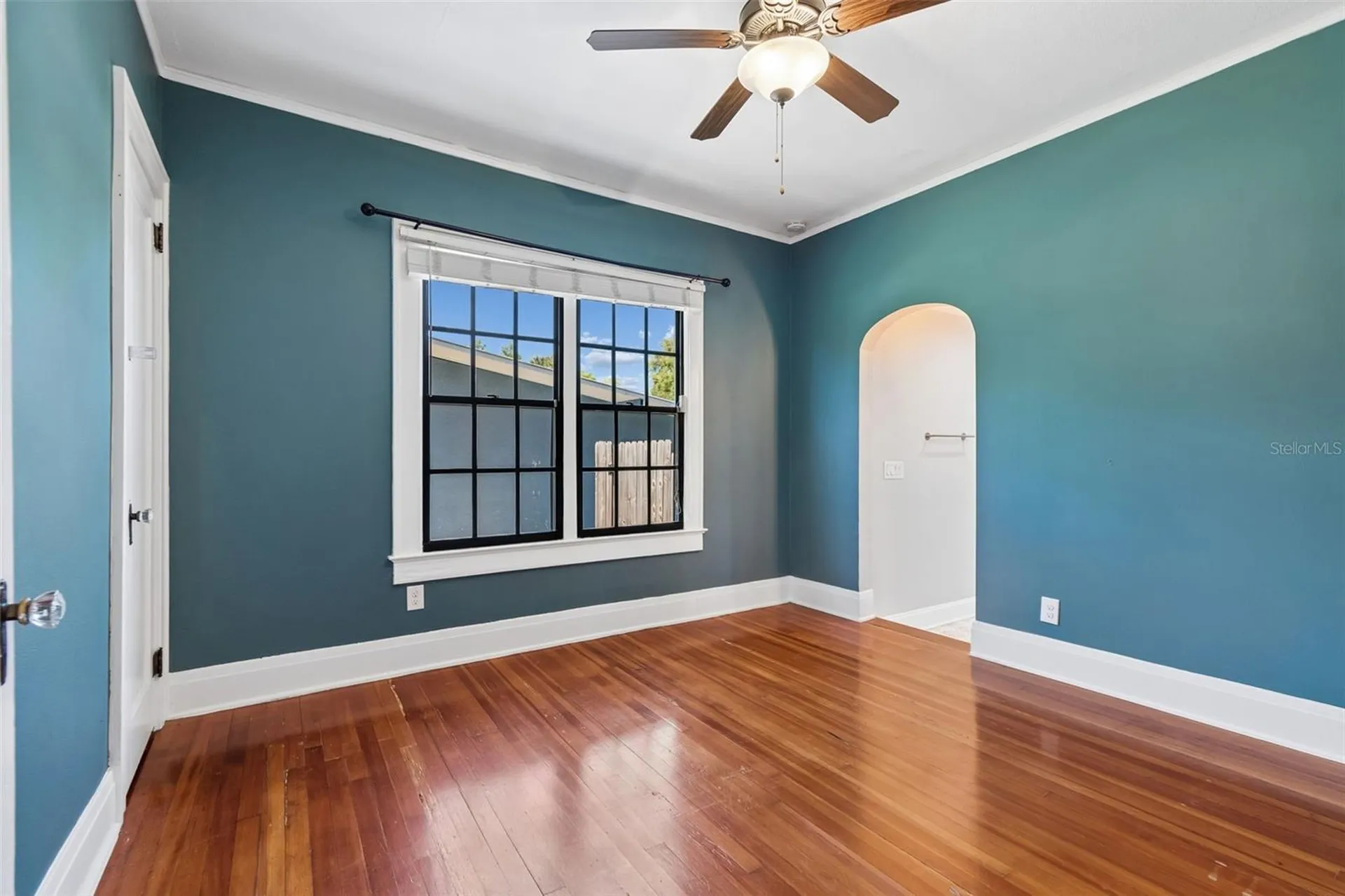 310 E Paris Street Tampa FL 33604
