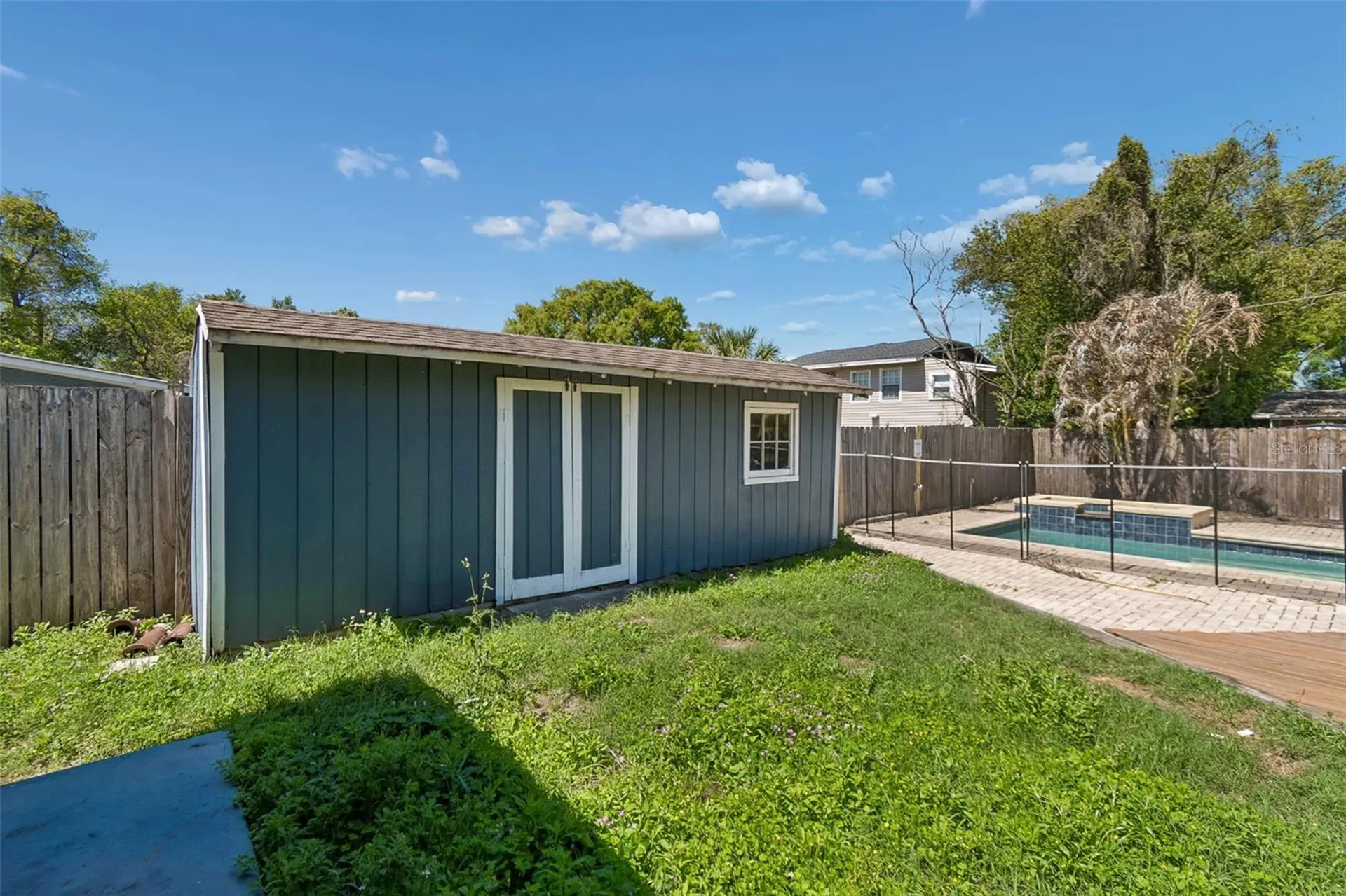 310 E Paris Street Tampa FL 33604