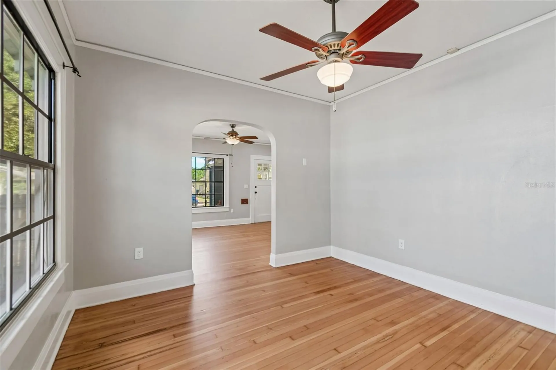 310 E Paris Street Tampa FL 33604