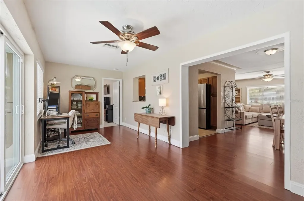 5665 34th Avenue N St Petersburg FL 33710
