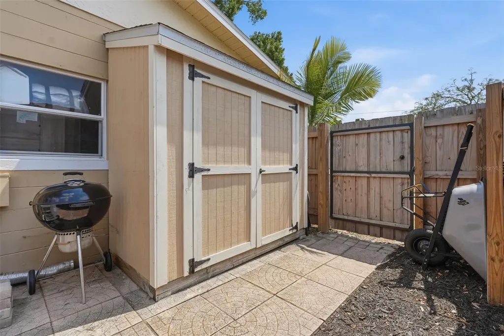 5665 34th Avenue N St Petersburg FL 33710
