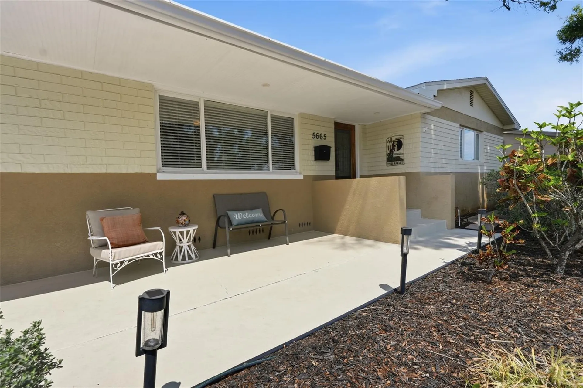 5665 34th Avenue N St Petersburg FL 33710