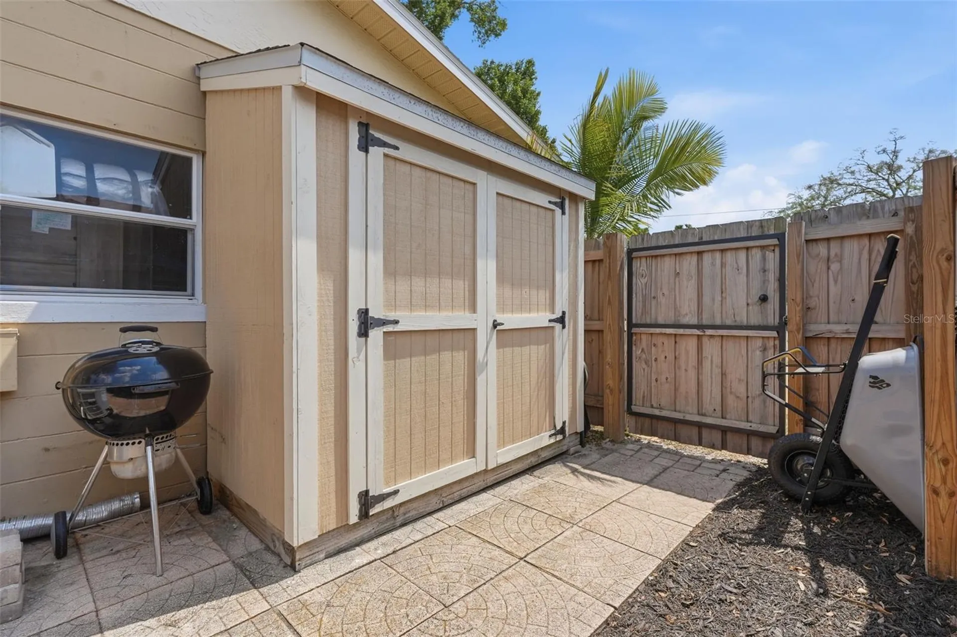 5665 34th Avenue N St Petersburg FL 33710