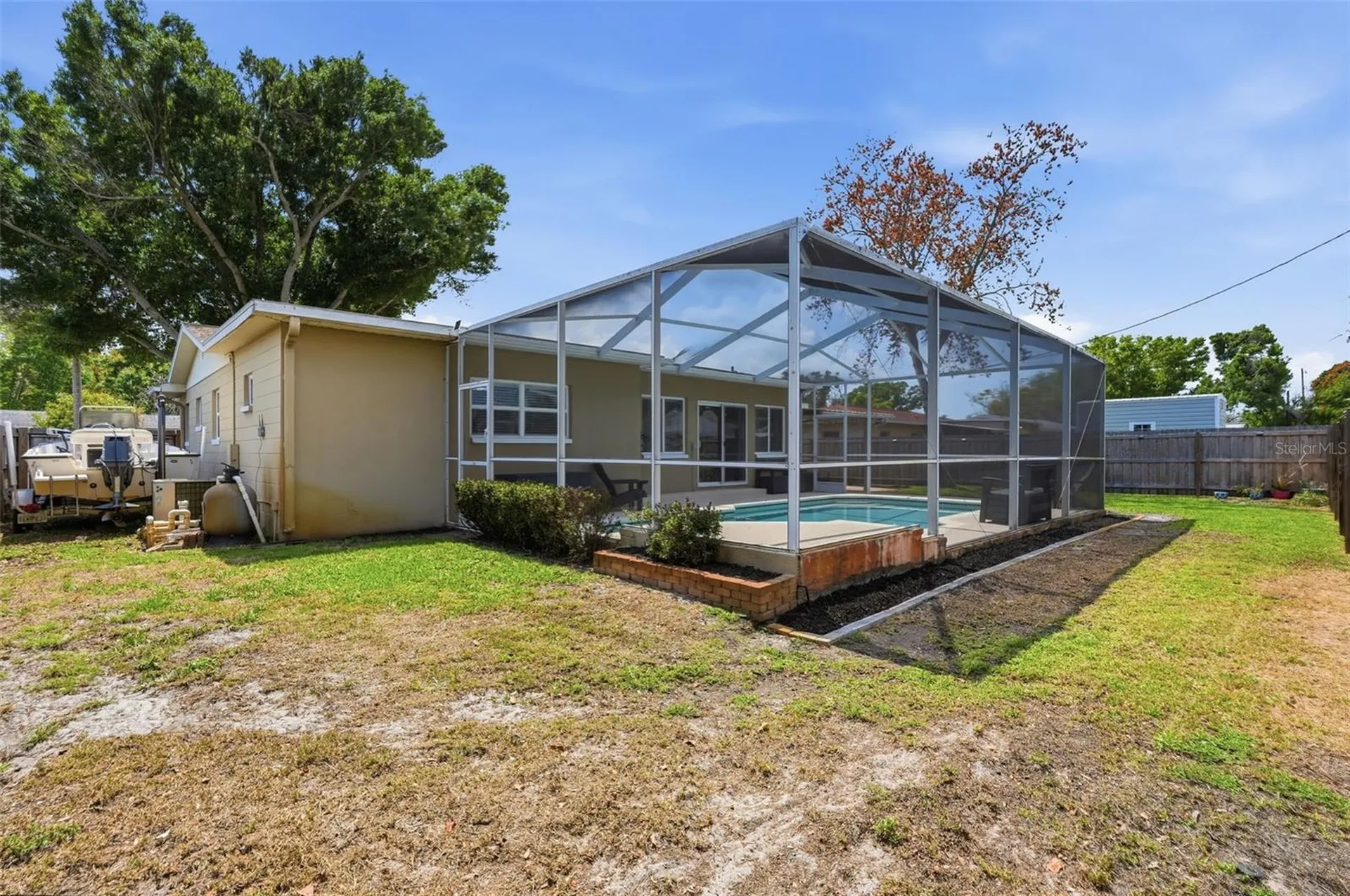 5665 34th Avenue N St Petersburg FL 33710