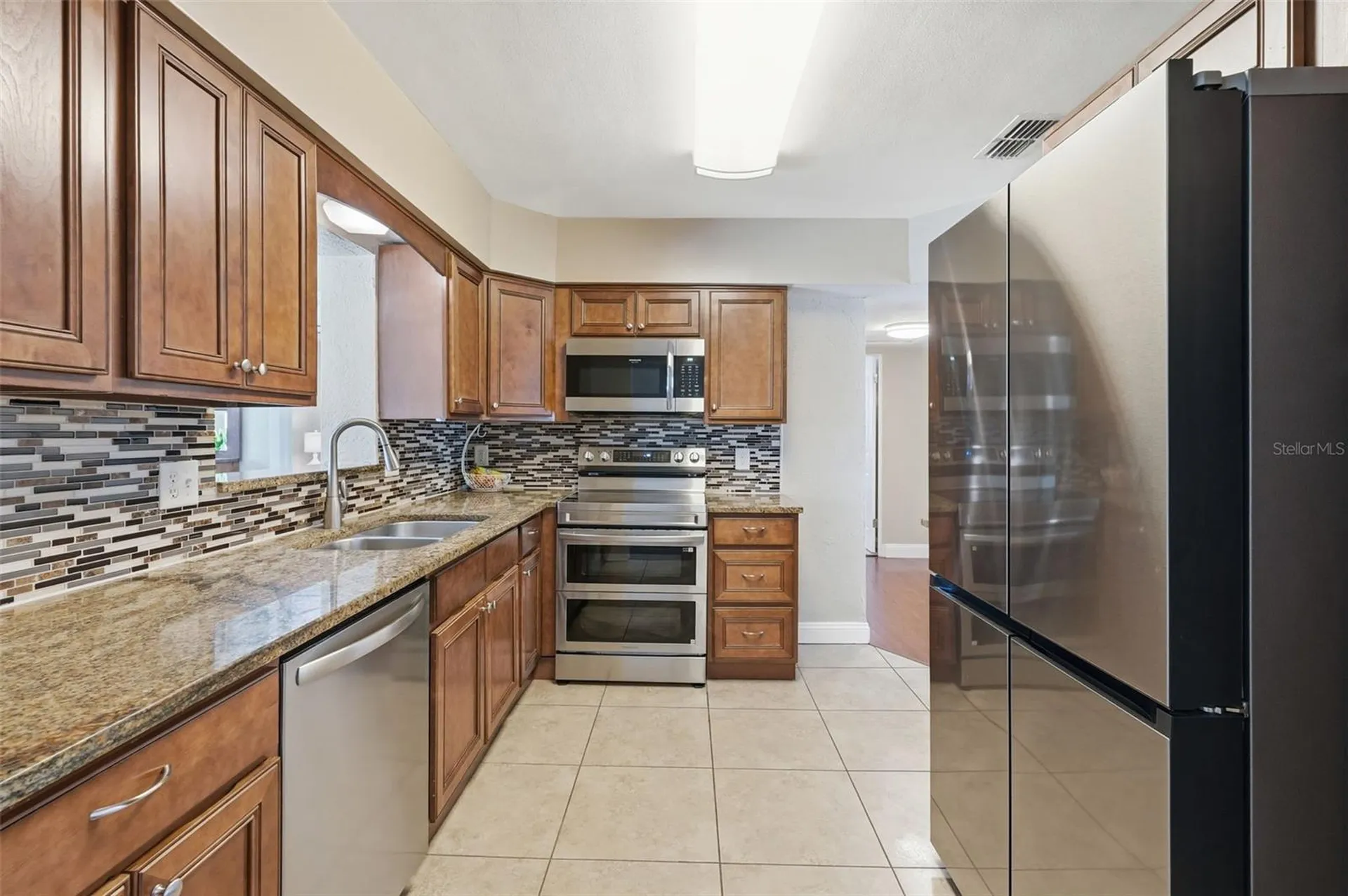5665 34th Avenue N St Petersburg FL 33710