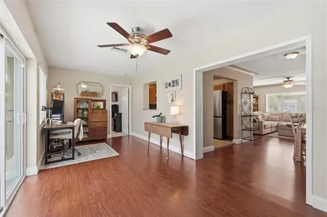 5665 34th Avenue N St Petersburg FL 33710