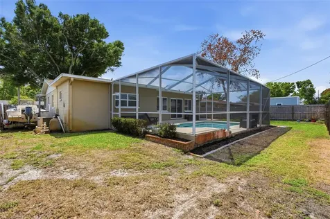 5665 34th Avenue N St Petersburg FL 33710