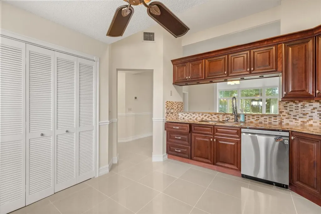 5332 Dorrington Lane Orlando FL 32821
