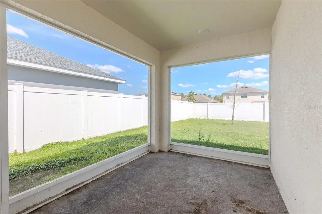 6896 Pebblebrooke Way Zephyrhills FL 33541