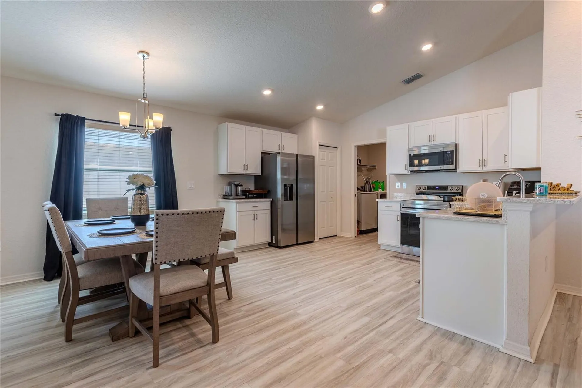 6896 Pebblebrooke Way Zephyrhills FL 33541