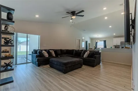 6896 Pebblebrooke Way Zephyrhills FL 33541