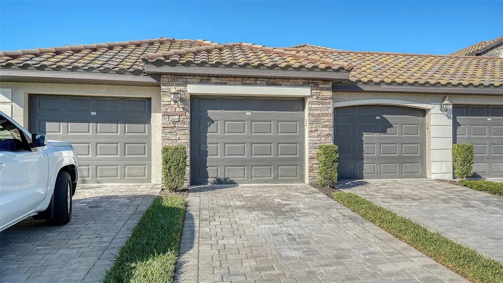 5537 Palmer Circle Bradenton FL 34211