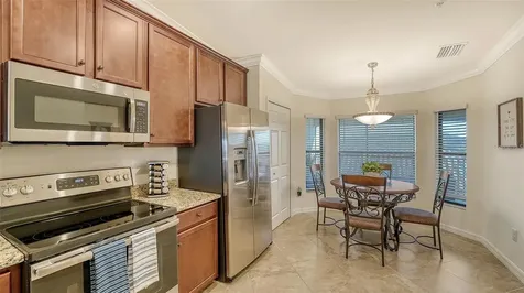 5537 Palmer Circle Bradenton FL 34211