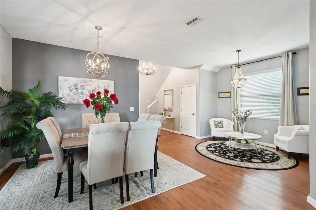 537 Vista Ridge Drive Ruskin FL 33570