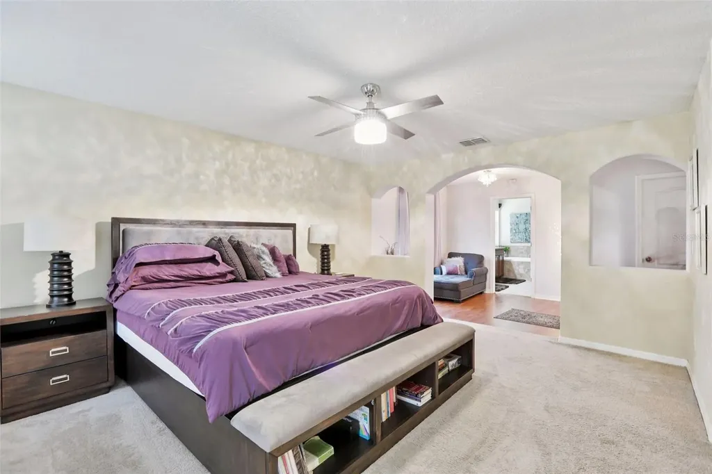 537 Vista Ridge Drive Ruskin FL 33570