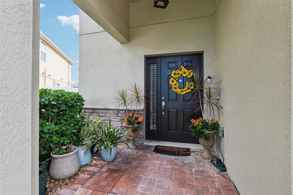 537 Vista Ridge Drive Ruskin FL 33570