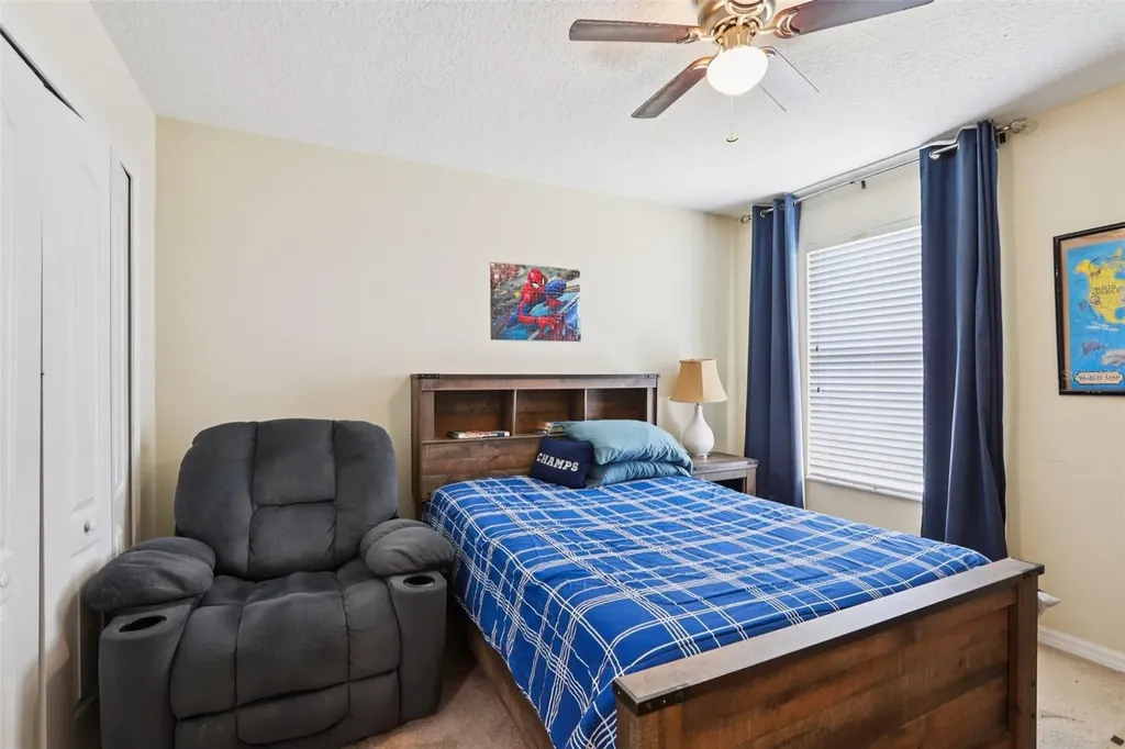 537 Vista Ridge Drive Ruskin FL 33570