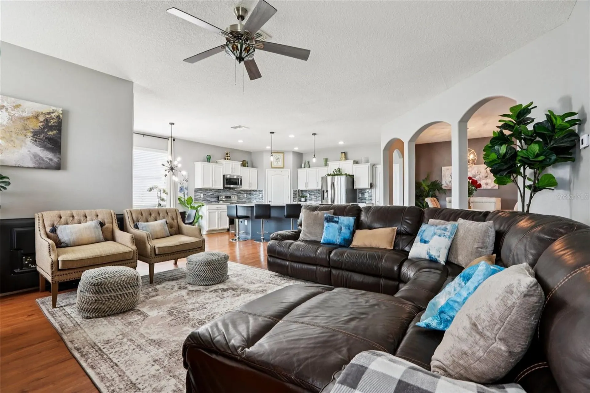 537 Vista Ridge Drive Ruskin FL 33570
