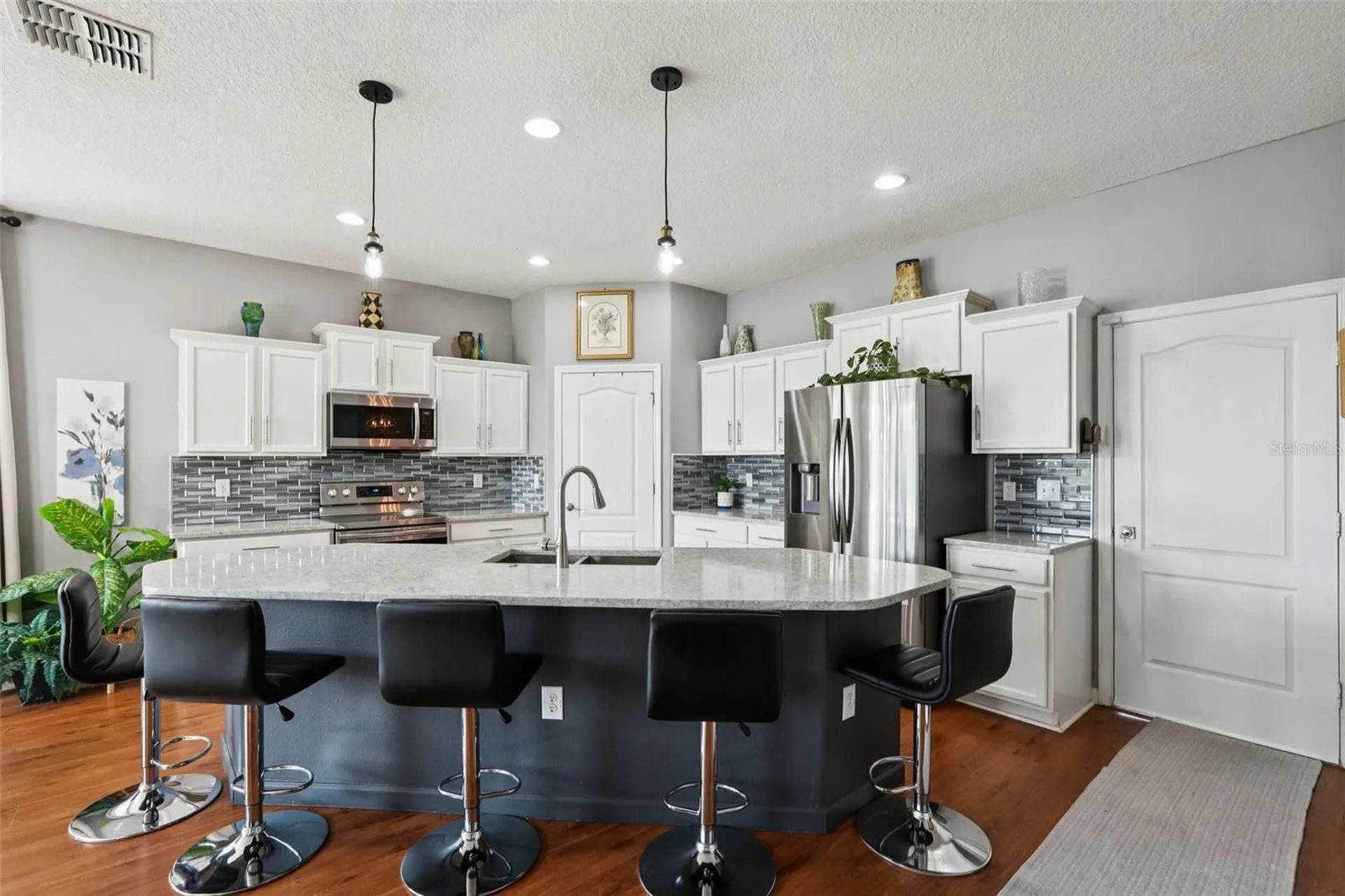 537 Vista Ridge Drive Ruskin FL 33570