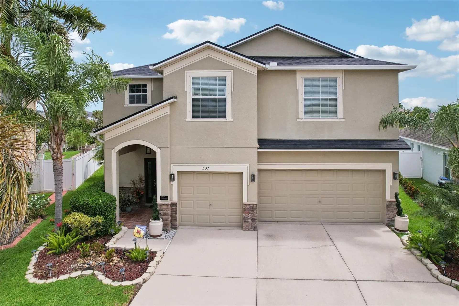 537 Vista Ridge Drive Ruskin FL 33570